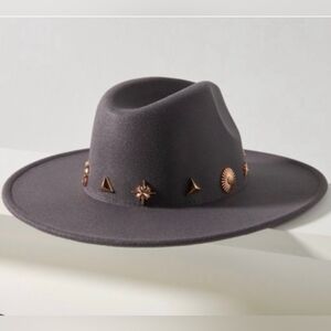 Stylish Black Wide-Brim Hat